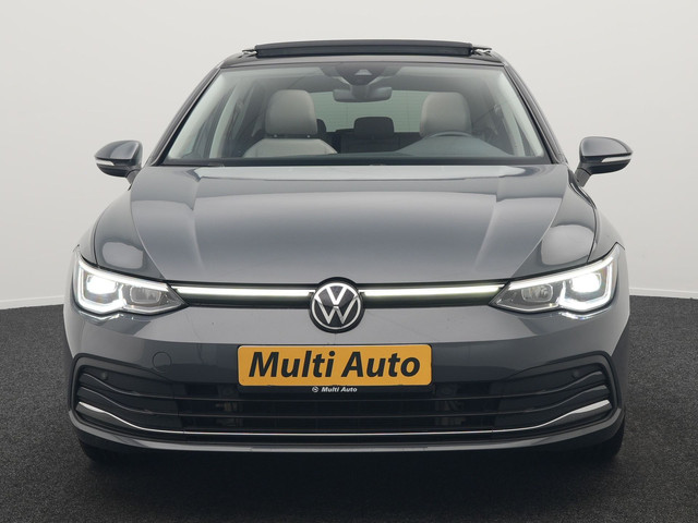 Volkswagen Golf 1.4 eHybrid Style Plug In Hybrid 204pk Dealer O.H. PHEV | Trekhaak Af Fabriek | Panodak | Adaptive Cruise | IQ Light | Alcantara
