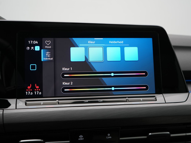 Volkswagen Golf 1.4 eHybrid Style Plug In Hybrid 204pk Dealer O.H. PHEV | Trekhaak Af Fabriek | Panodak | Adaptive Cruise | IQ Light | Alcantara