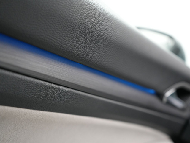 Volkswagen Golf 1.4 eHybrid Style Plug In Hybrid 204pk Dealer O.H. PHEV | Trekhaak Af Fabriek | Panodak | Adaptive Cruise | IQ Light | Alcantara