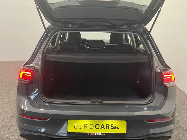 Volkswagen Golf 1.0 eTSI DSG Life Navigatie Apple Carplay Android Auto Parkeersensoren Adaptive Cruise Control Sfeerverlichting Virtual Cockpit