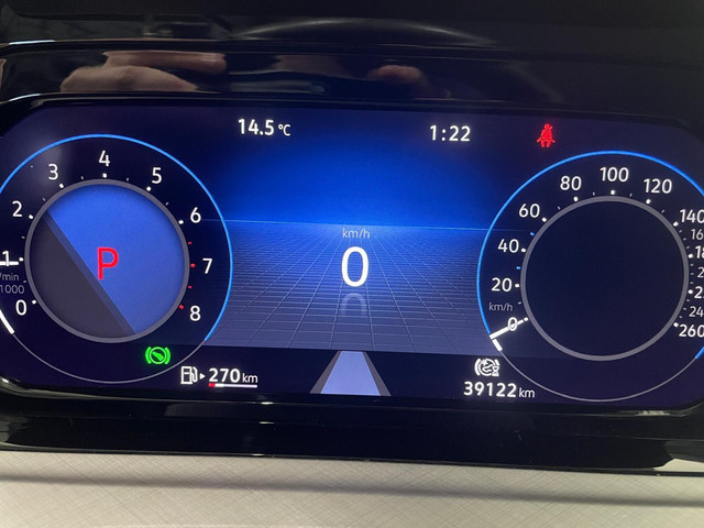 Volkswagen Golf 1.0 eTSI DSG Life Navigatie Apple Carplay Android Auto Parkeersensoren Adaptive Cruise Control Sfeerverlichting Virtual Cockpit