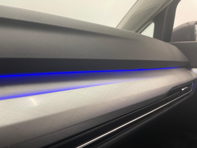 Volkswagen Golf 1.0 eTSI DSG Life Navigatie Apple Carplay Android Auto Parkeersensoren Adaptive Cruise Control Sfeerverlichting Virtual Cockpit