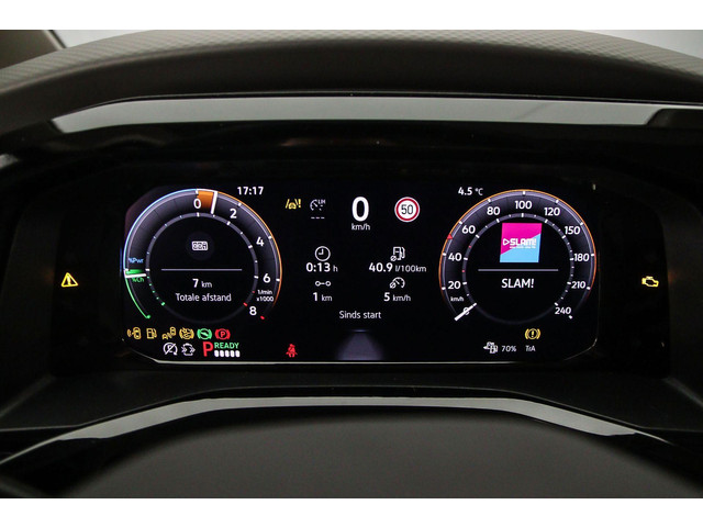 Volkswagen Multivan 1.5 245pk DSG eHybrid L2 Bulli Edition 4Motion > € 2.500,= Inruilpremie < | Trekhaak | 7-zits Premium zitopstelling |