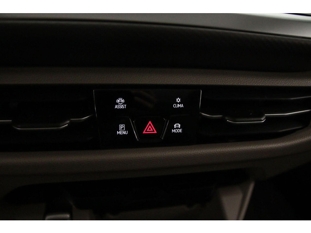 Volkswagen Multivan 1.5 245pk DSG eHybrid L2 Bulli Edition 4Motion > € 2.500,= Inruilpremie < | Trekhaak | 7-zits Premium zitopstelling |