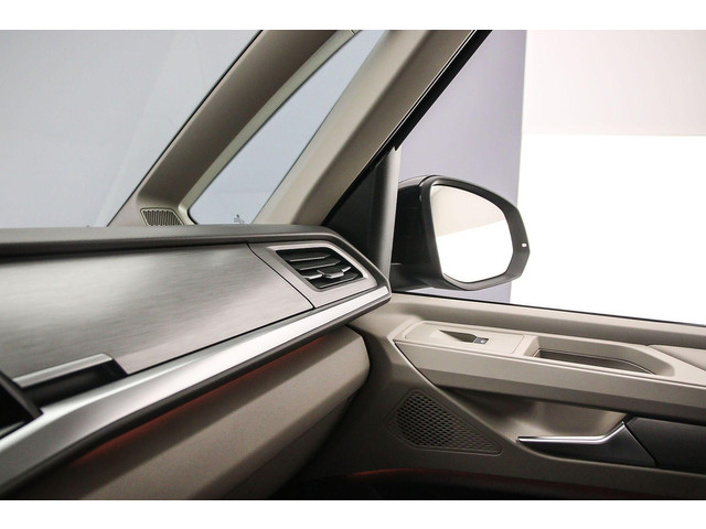 Volkswagen Multivan 1.5 245pk DSG eHybrid L2 Bulli Edition 4Motion > € 2.500,= Inruilpremie < | Trekhaak | 7-zits Premium zitopstelling |