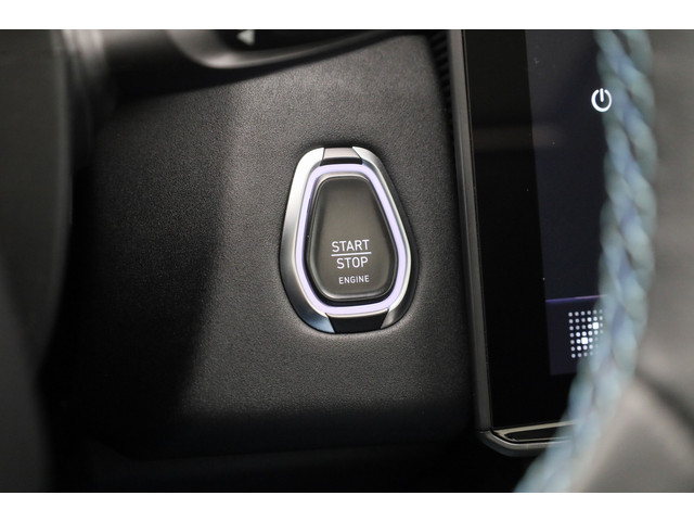 Lynk & Co 01 1.5 Plug-in Hybrid | 360° | BLACK | NLD AUTO