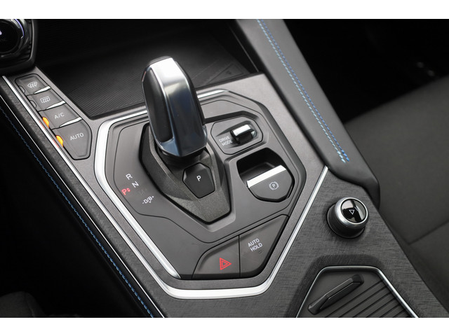 Lynk & Co 01 1.5 Plug-in Hybrid | 360° | BLACK | NLD AUTO