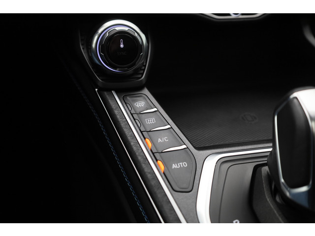 Lynk & Co 01 1.5 Plug-in Hybrid | 360° | BLACK | NLD AUTO