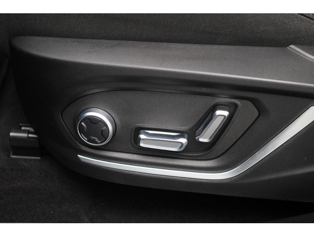 Lynk & Co 01 1.5 Plug-in Hybrid | 360° | BLACK | NLD AUTO