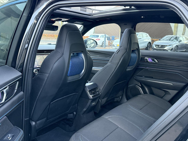 Lynk & Co 01 1.5 PHEV PLUG-IN HYBRIDE | COMPLETE AUTO ZWARTE HEMEL | ELEKTRISCH PANORAMADAK | FULL OPTIONS | RIJKLAAR GELEVERD | BTW VERREK