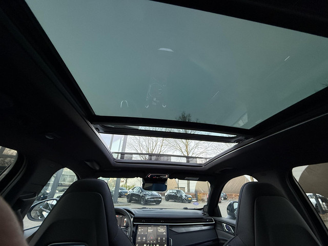 Lynk & Co 01 1.5 PHEV PLUG-IN HYBRIDE | COMPLETE AUTO ZWARTE HEMEL | ELEKTRISCH PANORAMADAK | FULL OPTIONS | RIJKLAAR GELEVERD | BTW VERREK