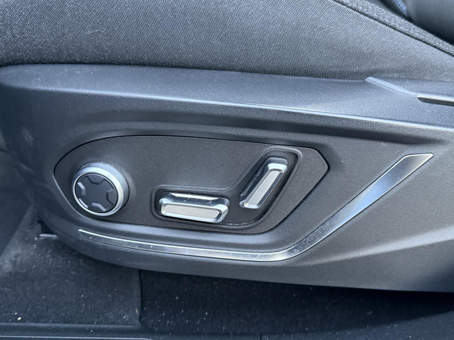 Lynk & Co 01 1.5 PHEV PLUG-IN HYBRIDE | COMPLETE AUTO ZWARTE HEMEL | ELEKTRISCH PANORAMADAK | FULL OPTIONS | RIJKLAAR GELEVERD | BTW VERREK