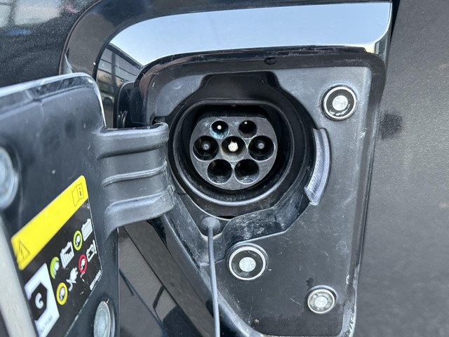 Lynk & Co 01 1.5 PHEV PLUG-IN HYBRIDE | COMPLETE AUTO ZWARTE HEMEL | ELEKTRISCH PANORAMADAK | FULL OPTIONS | RIJKLAAR GELEVERD | BTW VERREK