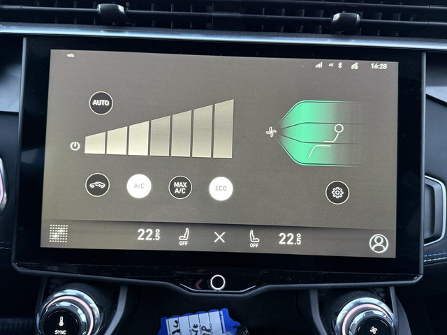 Lynk & Co 01 1.5 PHEV PLUG-IN HYBRIDE | COMPLETE AUTO ZWARTE HEMEL | ELEKTRISCH PANORAMADAK | FULL OPTIONS | RIJKLAAR GELEVERD | BTW VERREK