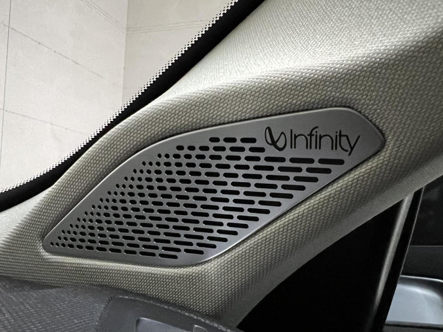 Lynk & Co 01 1.5 Plug-in Black Edition Sfeerver. 360° NAP