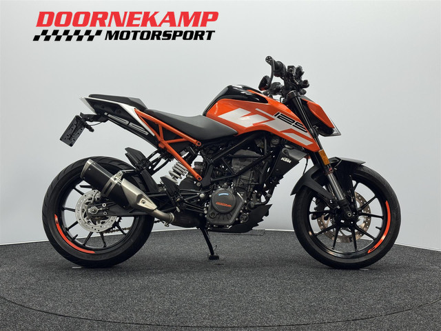 ktm-125-duke-abs