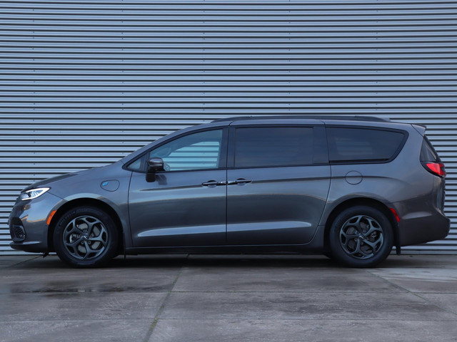 chrysler-pacifica-3.6-v6-hybrid-touring-l-7-pers.-1e-eigenaarleder