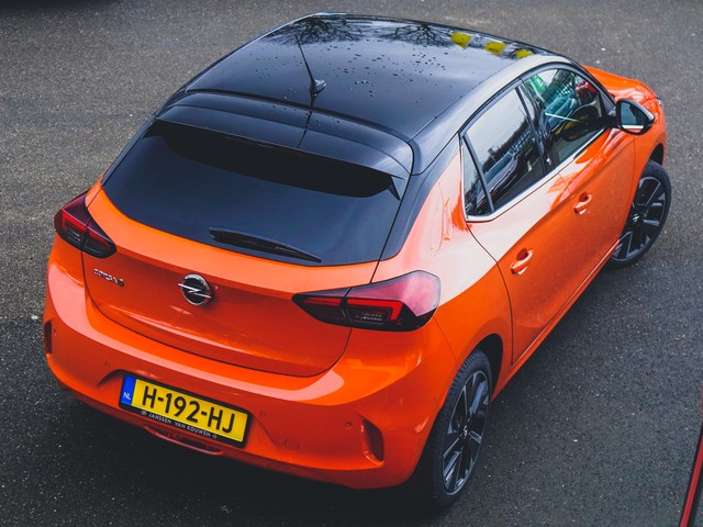 Opel Corsa E Launch Edition Aut 136 pk | Proefrijden mogelijk