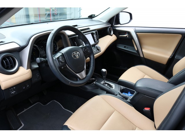 Toyota RAV4 2.5 Hybrid 2WD Style, Beige Leder, Stuurverwarming